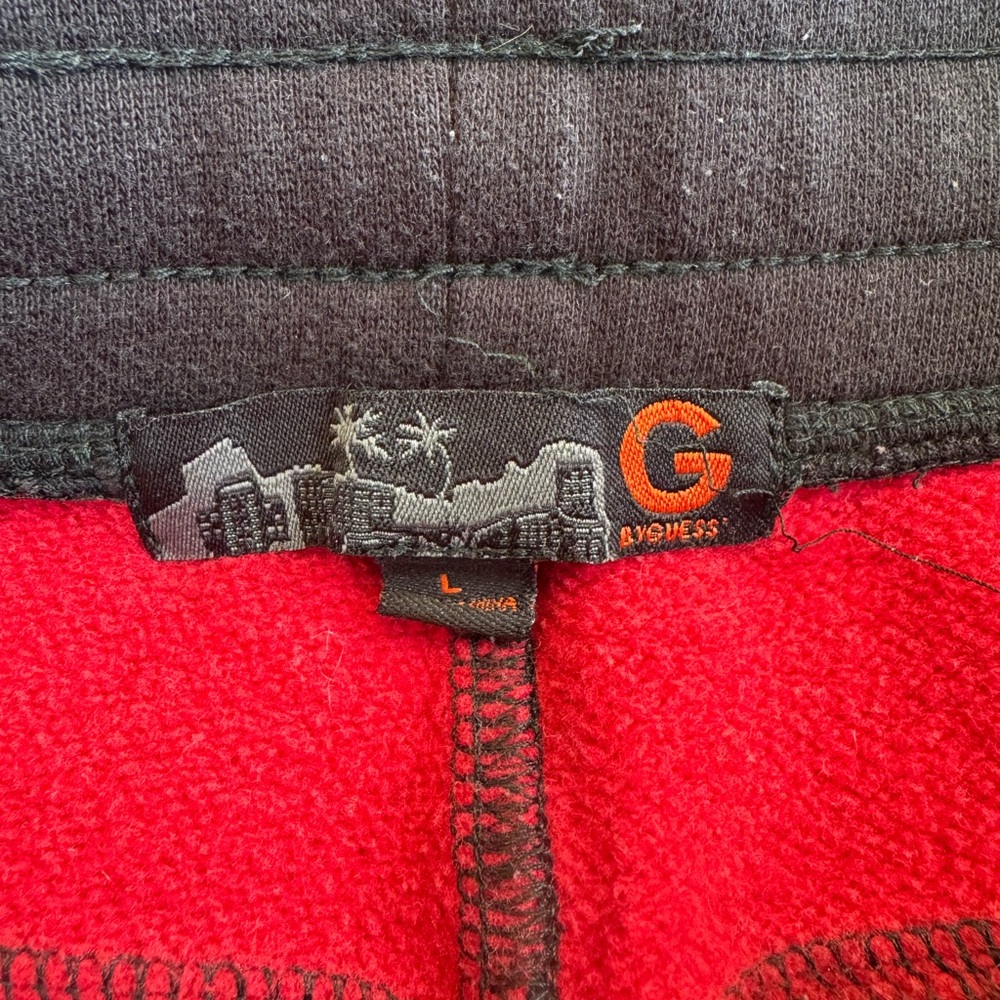 Guess Red and Black Colorblock Abstract Jogger Pants - Picture 3 of 10